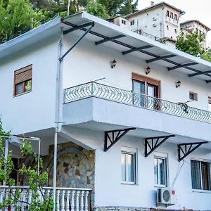 https://grandmas-home.albaniahotels.org