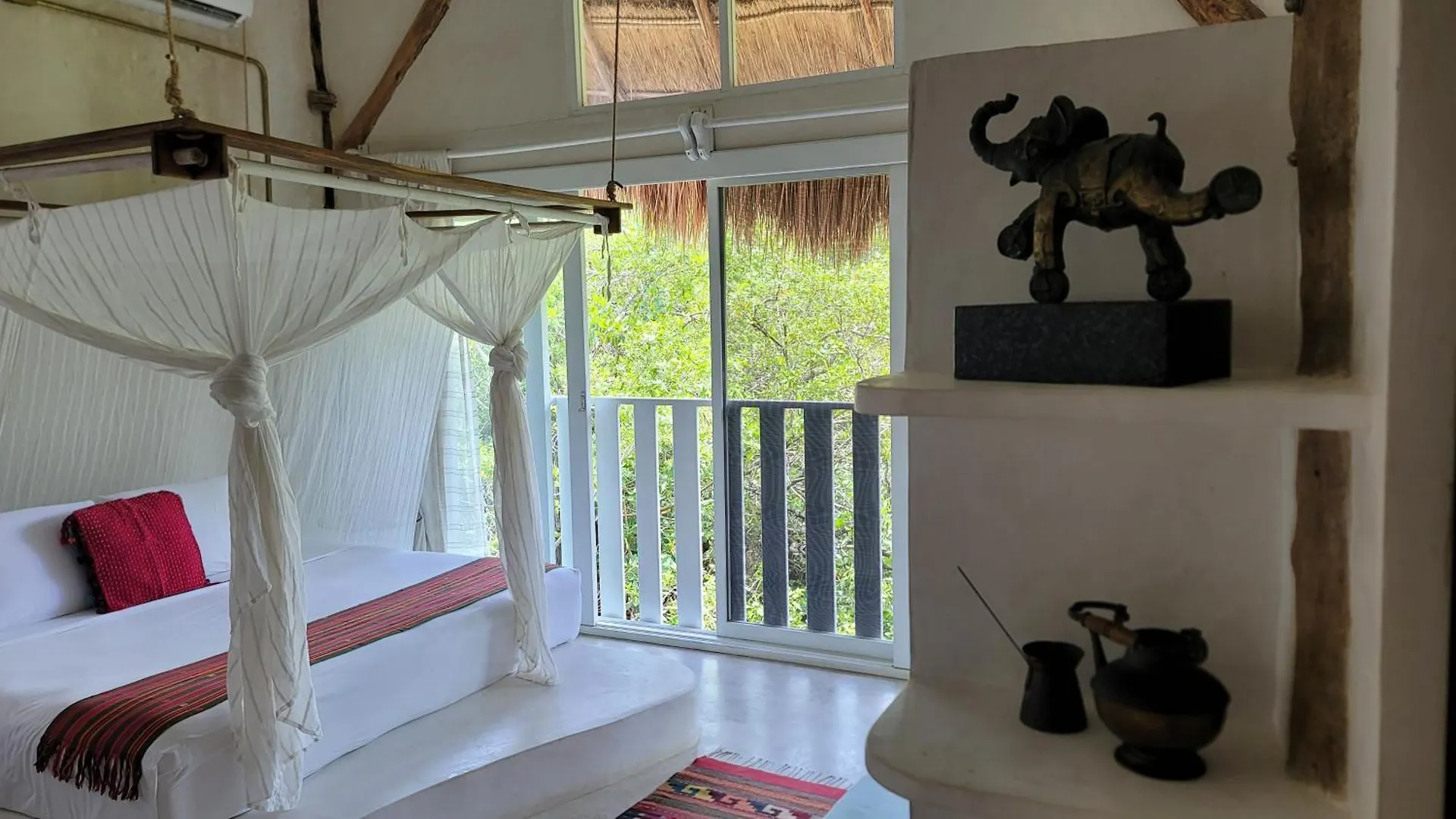 Hotel Cormoran Tulum & Cenote